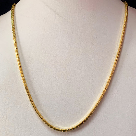 Elegant 22K gold-plated box chain necklace – classic unisex jewelry in 60 cm length for daily and festive wear