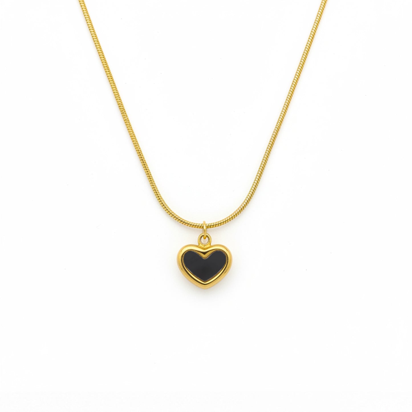 Black Heart Pendant Necklace – 18K Gold Plated