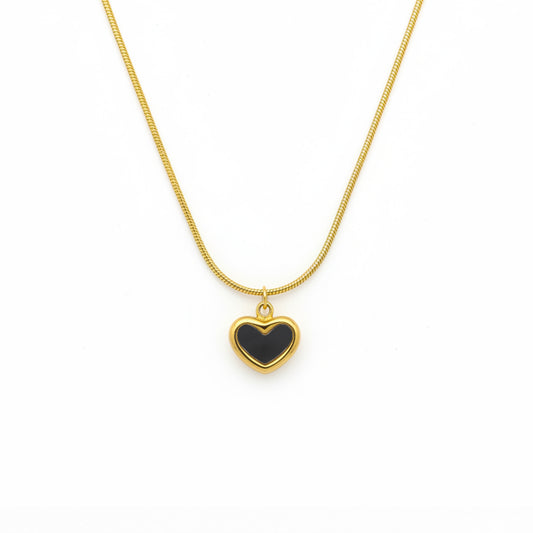 Black Heart Pendant Necklace – 18K Gold Plated