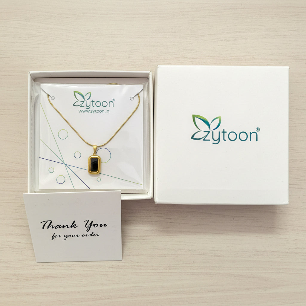 Black Onyx Rectangle Pendant Necklace – 18K Gold Plated