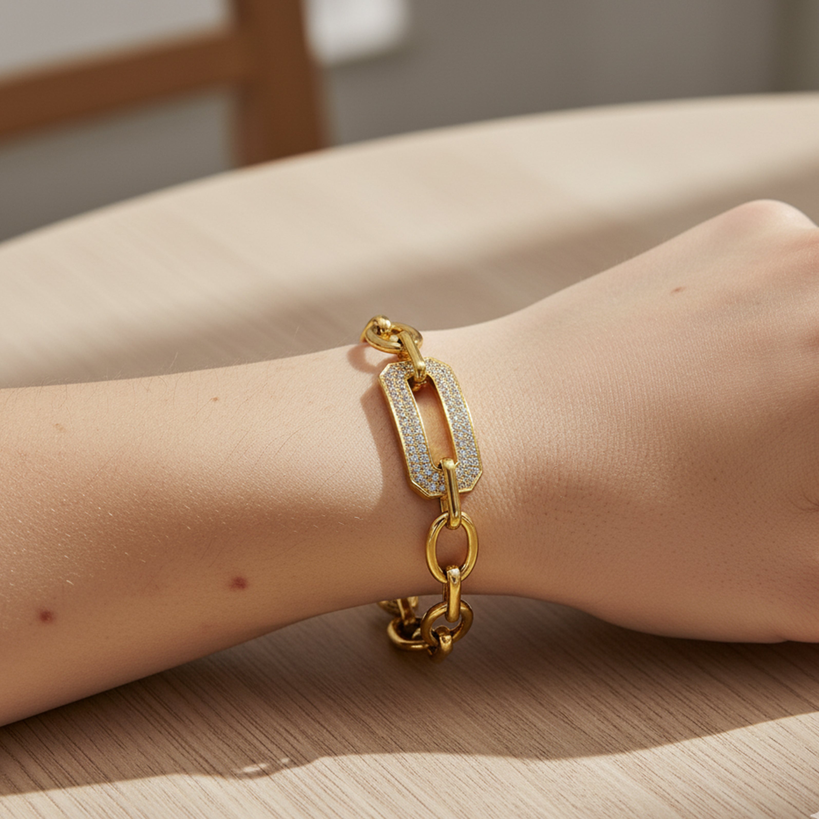18K Gold Plated Oval Link Crystal Bracelet for Women & Girls | Zytoon