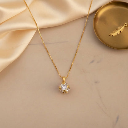 22K Gold Plated White Crystal Pendant Necklace for Women