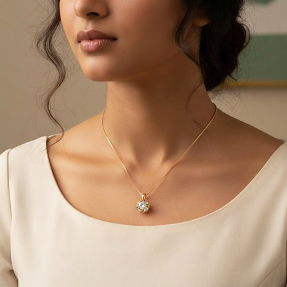 22K Gold Plated White Crystal Pendant Necklace for Women