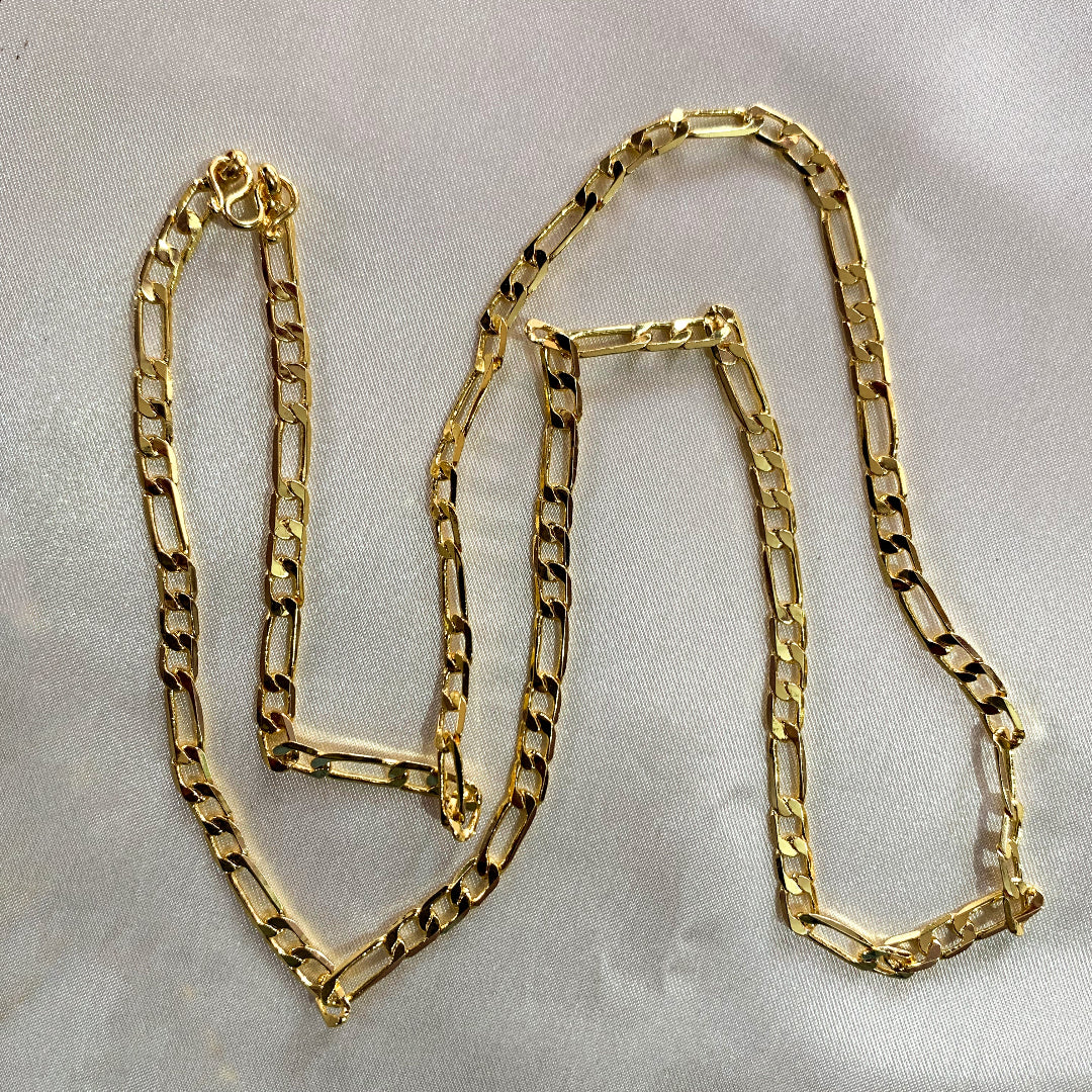 Elegant micro gold-plated Figaro chain – one gram lightweight chain for daily wear and traditional outfits
