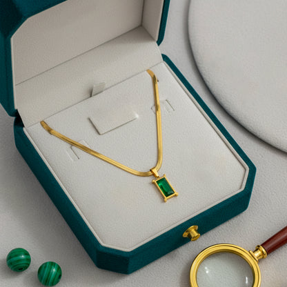 18K Gold Plated Snake Chain Necklace with Green Pendant | Anti-Tarnish Minimal Jewelry by Zytoon