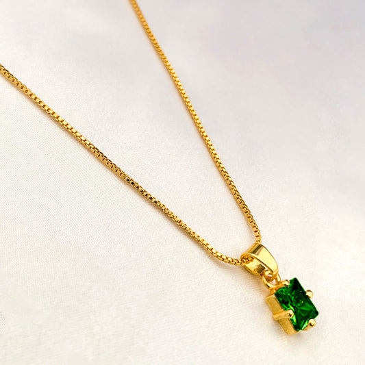 Gold-Plated Box Chain Necklace with Rectangle Green CZ Pendant | Elegant Women’s Jewelry